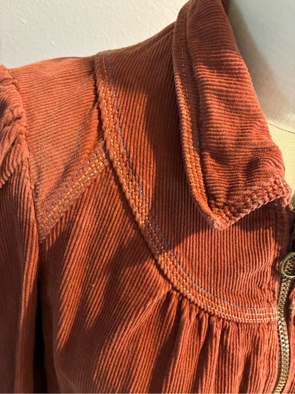 Rare, Vintage Marc by Marc Jacobs corduroy jacket with multi color stitching - Picture 7 of 12